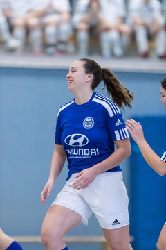 Bild 105 - F Loewinnen Hallen Cup